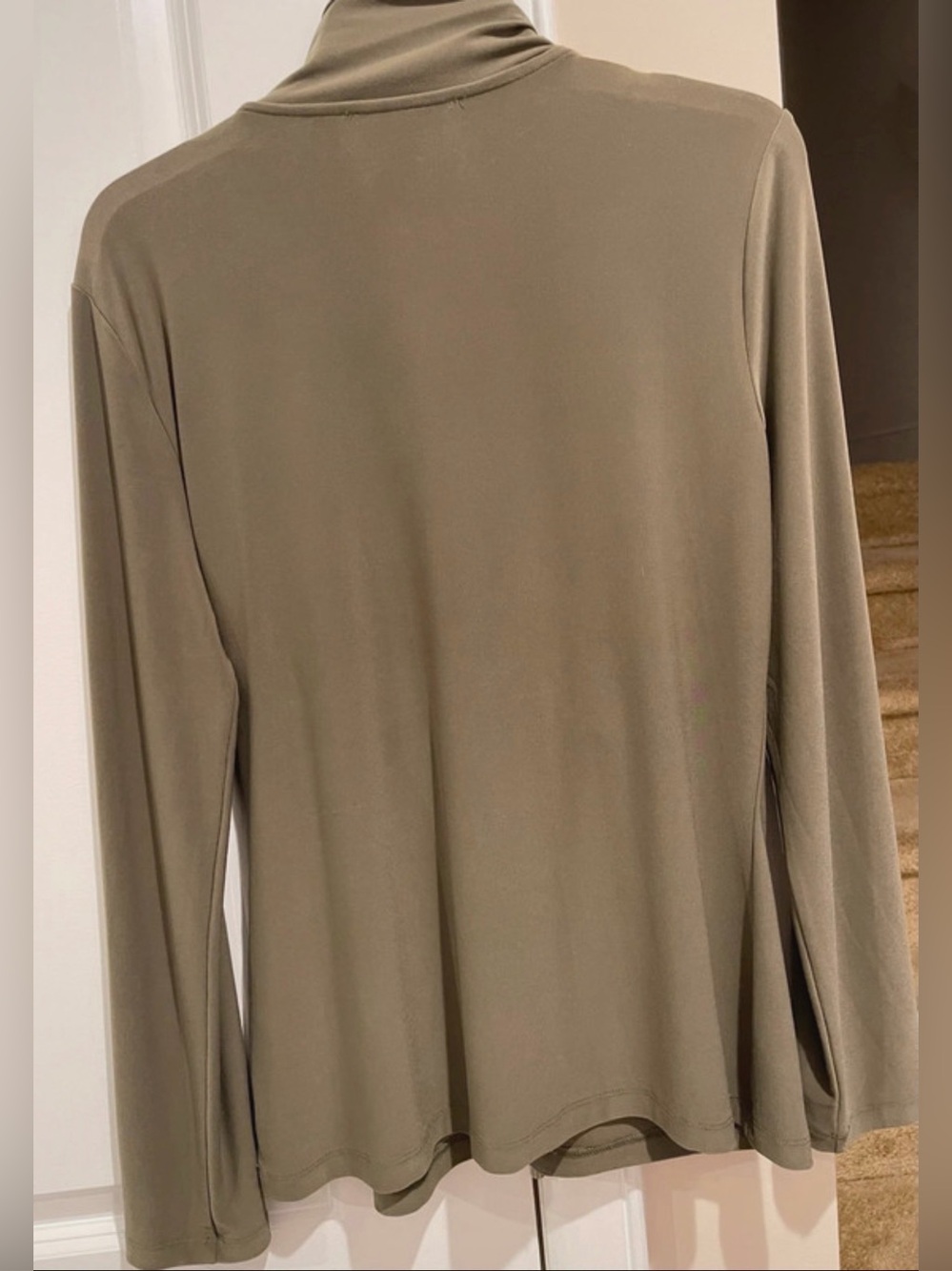 DKNY Olive Green Surplice Crossfront Long Sleeve Knit Top Size L - Picture 8 of 12